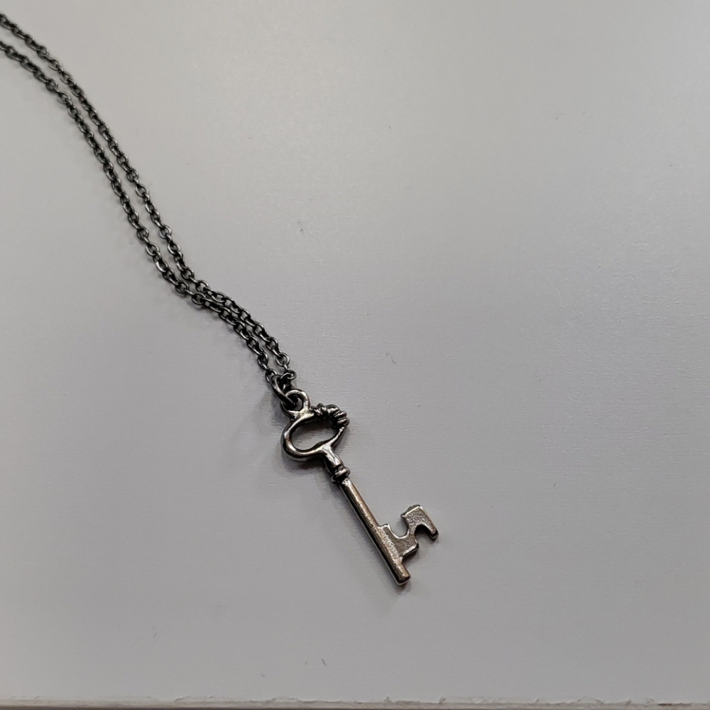 Key necklace - Picture 4 of 4